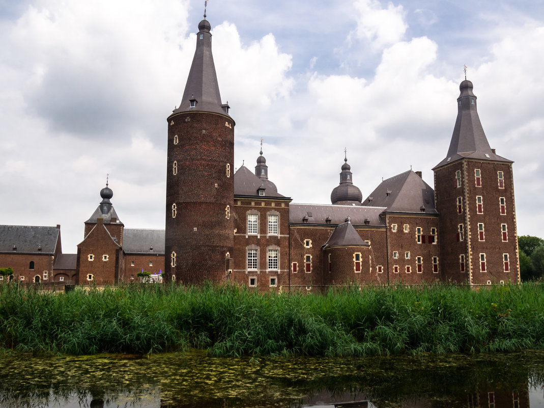 Замок Хунсбрук, Голландия - Witalij Loewin