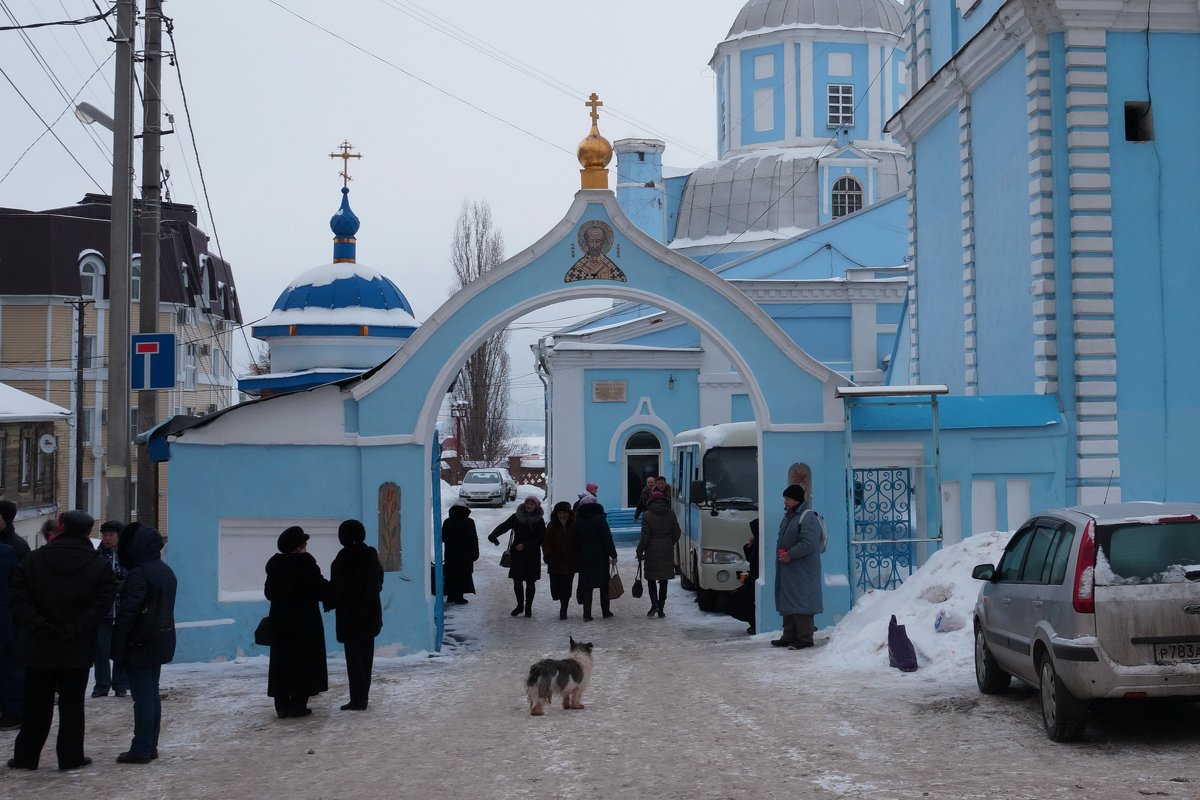 В воскресный день у Никольской церкви - София 