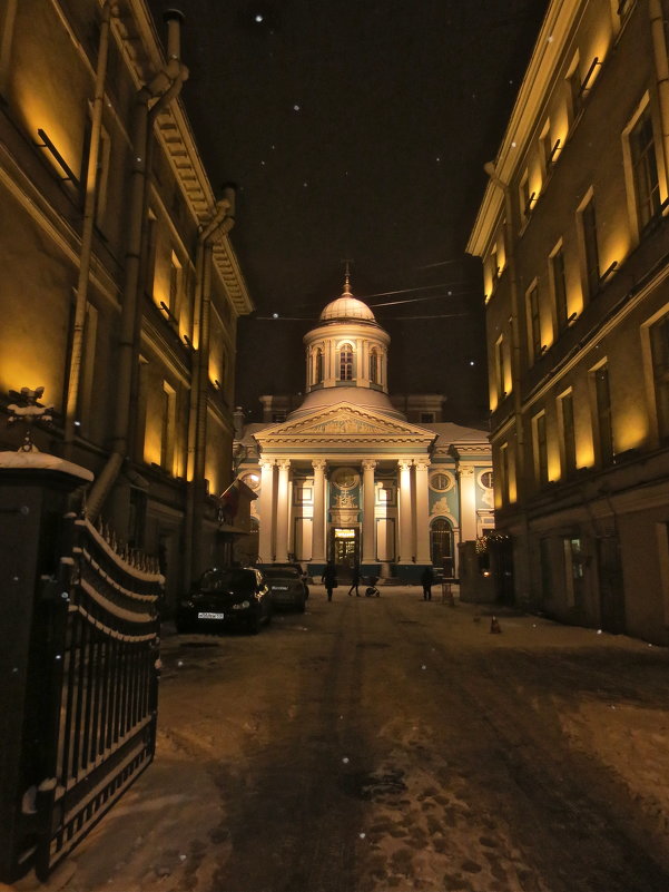 Армянская церковь в Петербурге - Елена 