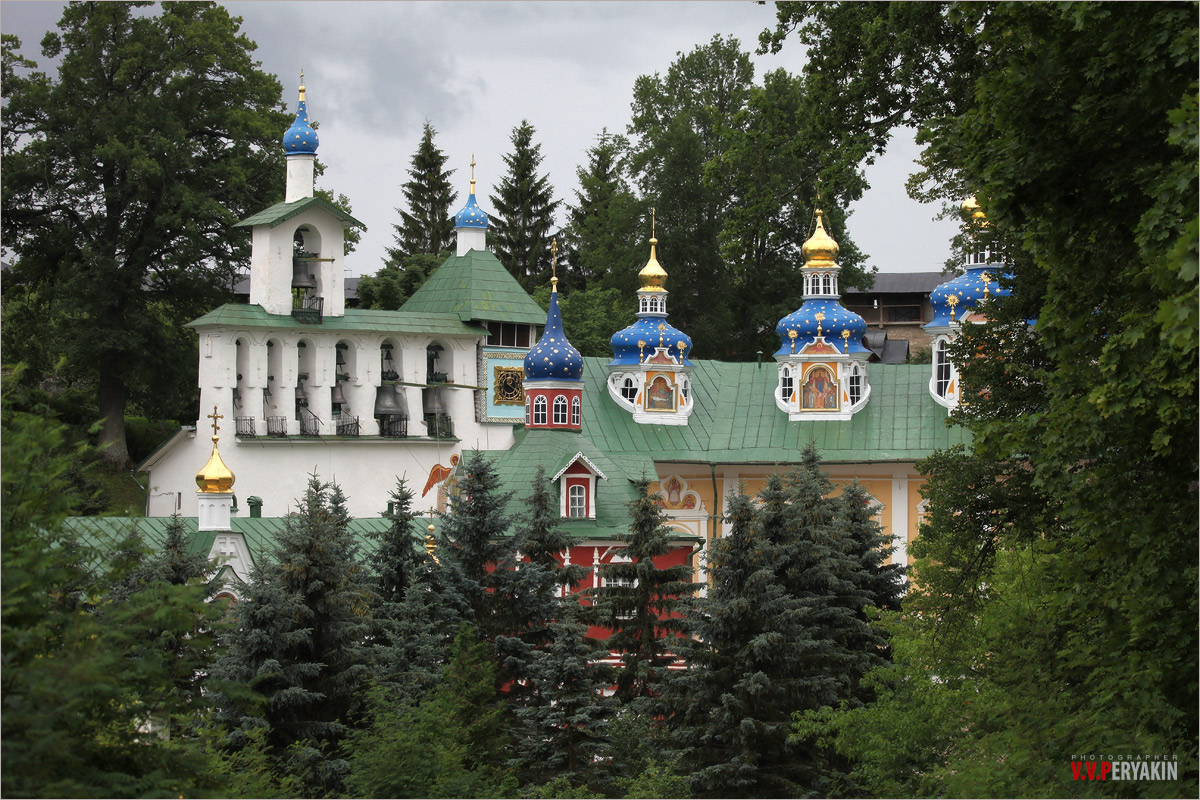 Псково-Печерский монастырь - Виктор Перякин