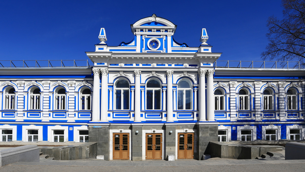 театр, фасад - Валерий Валвиз