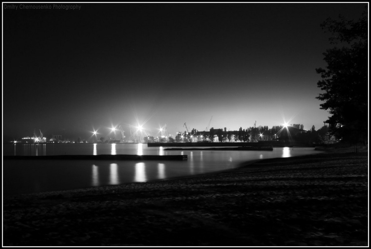 night seaside - Dmitry Chernousenko