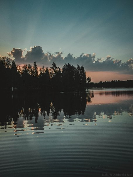 Закат над рекой - maksimonphoto 