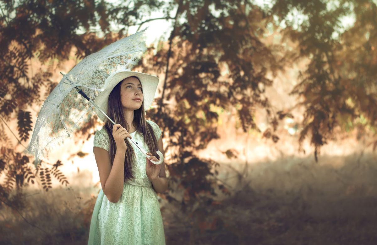 девочка с зонтиком - Sergey Ivanov