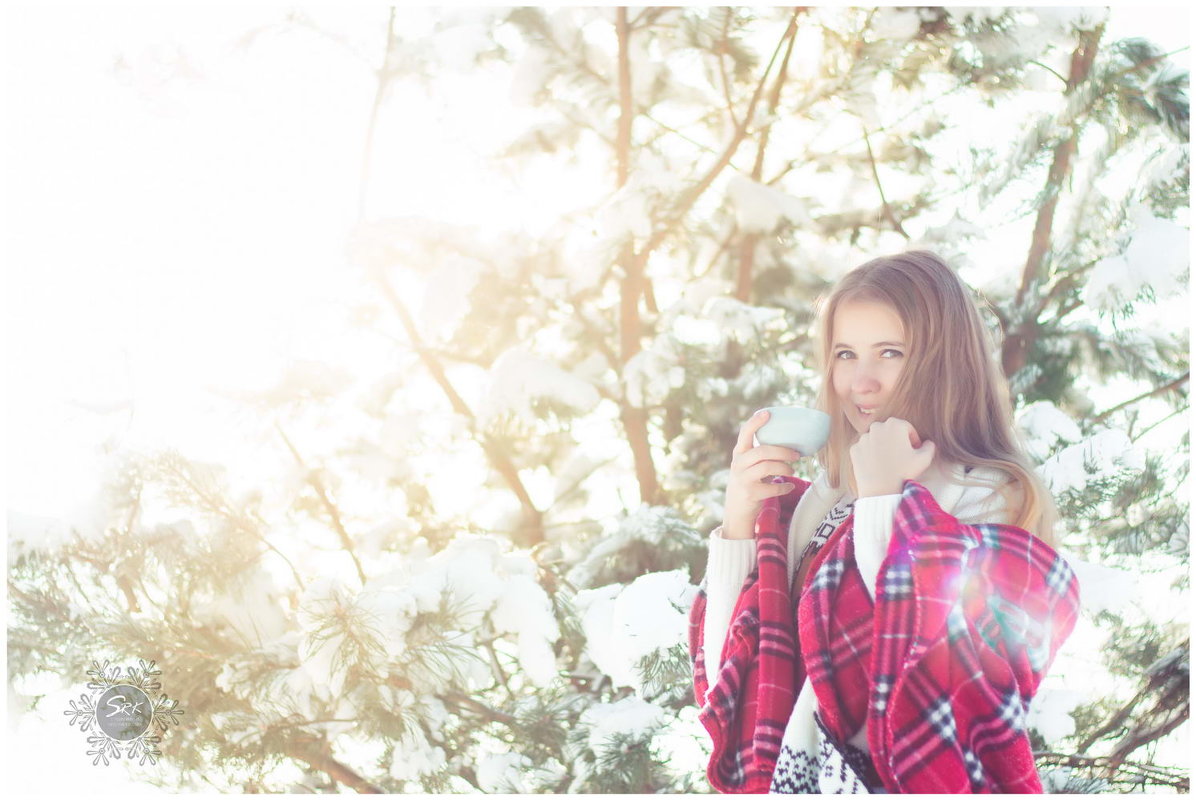 Морозко. Девушка в зимнем лесу. Фотограф Руслан Кокорев. - Руслан Кокорев