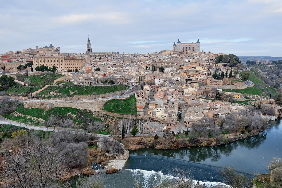 Toledo, SPAIN - Евгений Мунтян