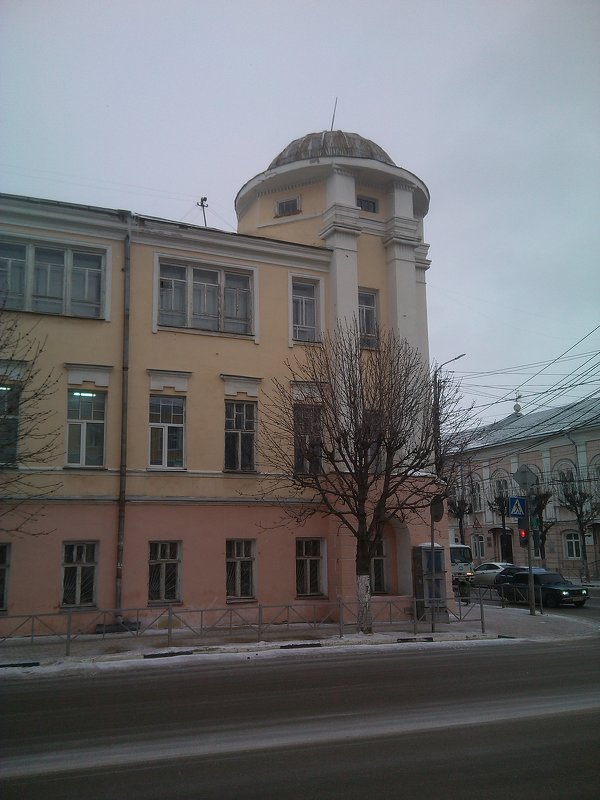 Здание бывшего дома прессы - Tarka 