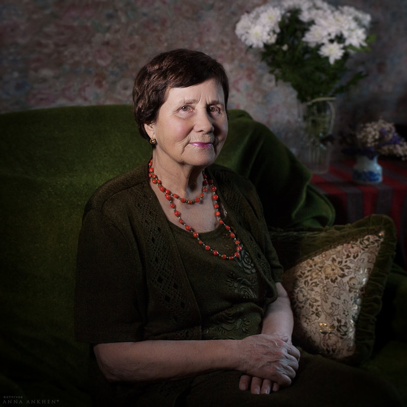 Бабушка - Анна Анхен