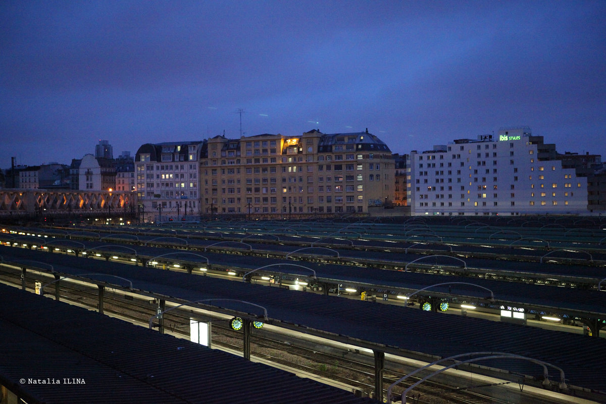 Восточный вокзал в Париже в сумерках - Фотограф в Париже, Франции Наталья Ильина