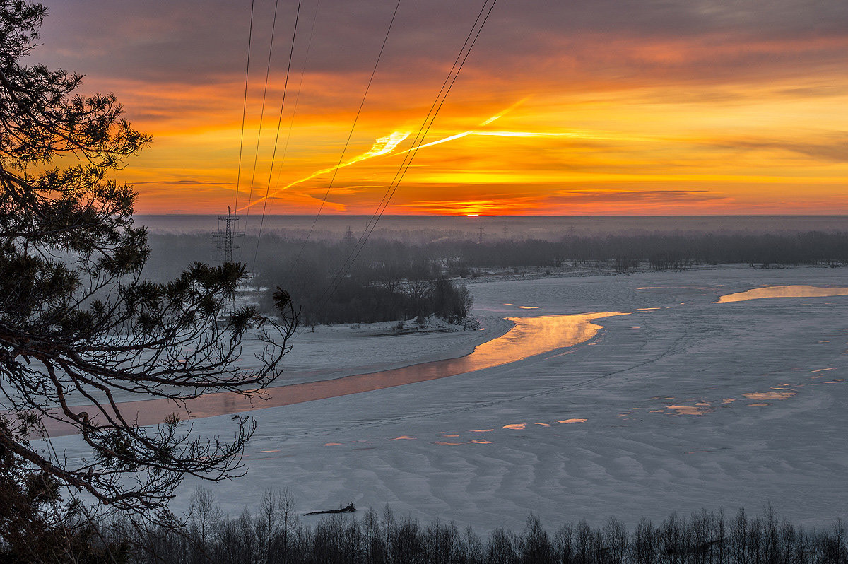 Восход  морозным утром - Андрей Поляков