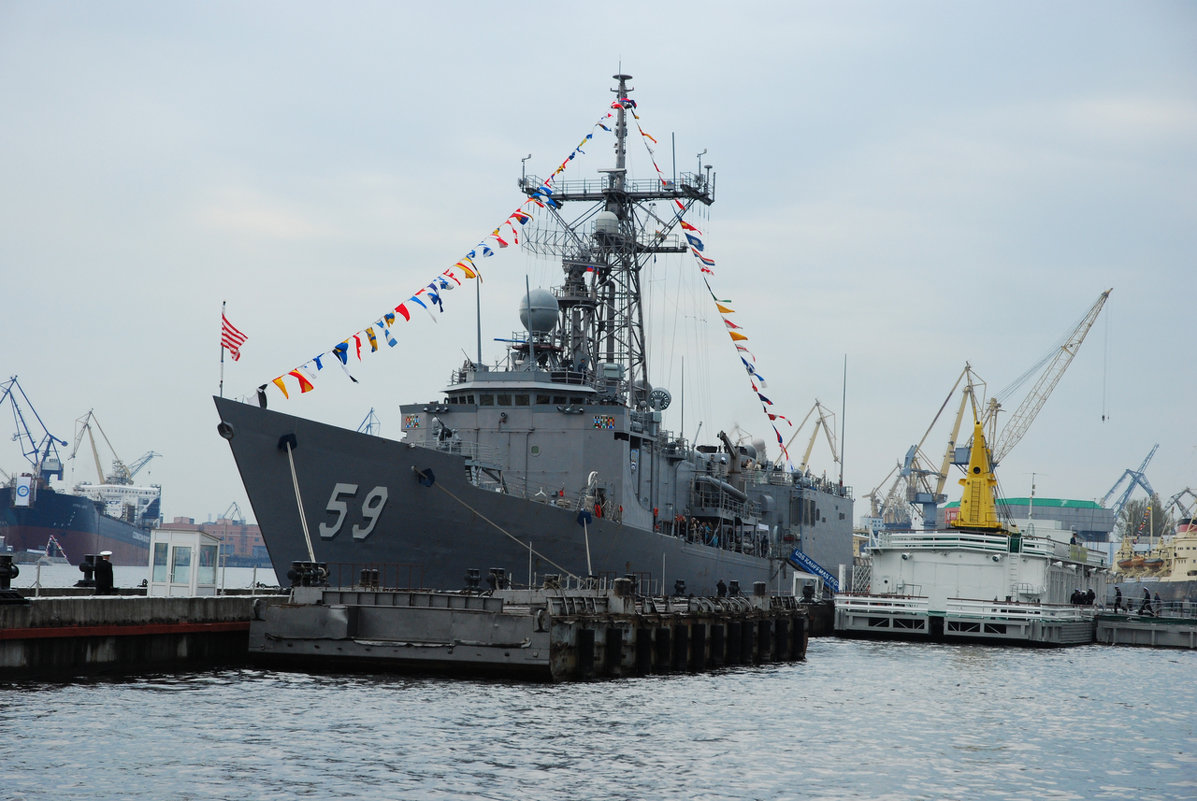 ВМФ  США в территориальных водах Санкт-Петербурга..)) - tipchik 