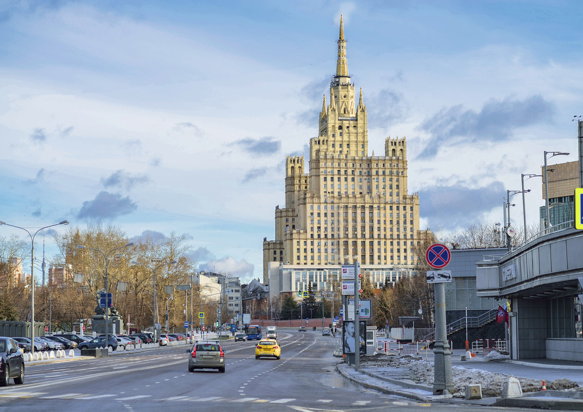 Москва - Юрий Бичеров