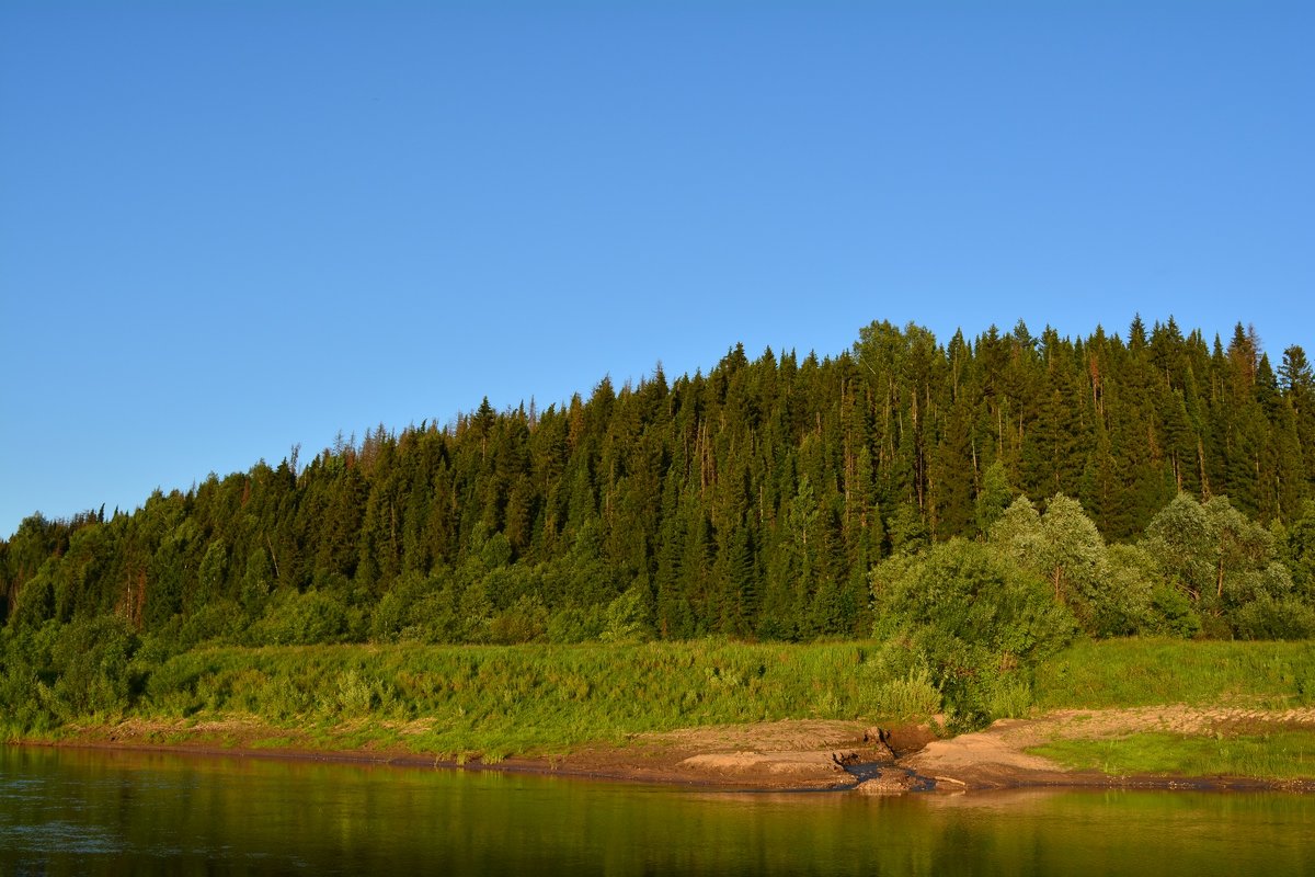 . - александр ратов