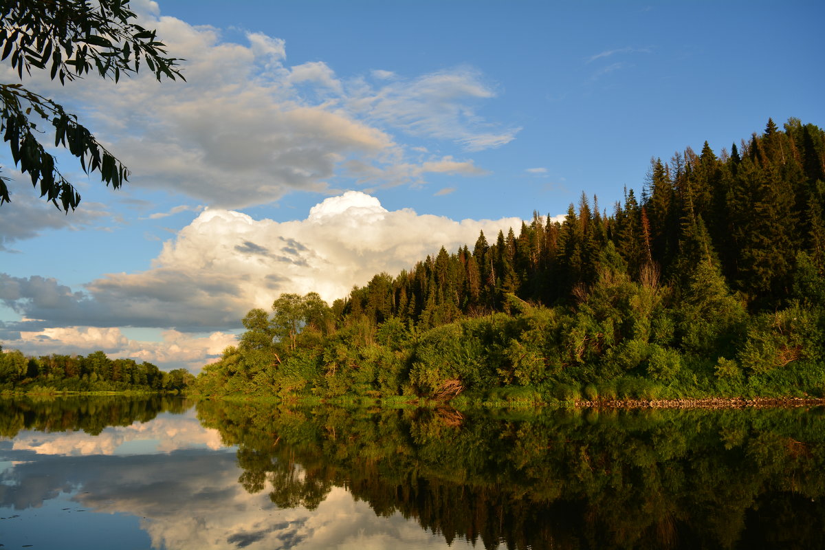 . - александр ратов