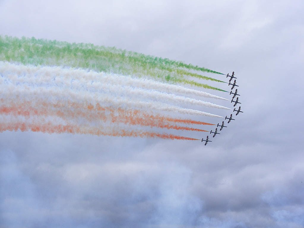 Пилотажная группа итальянских ВВС "Frecce Tricolori" - Ал Дэ