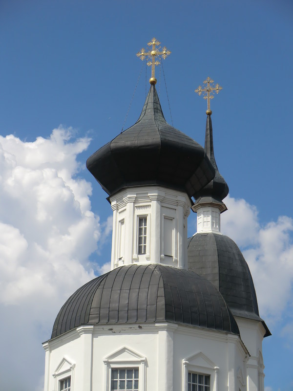 Собор - кресты и облака... - Владимир Павлов