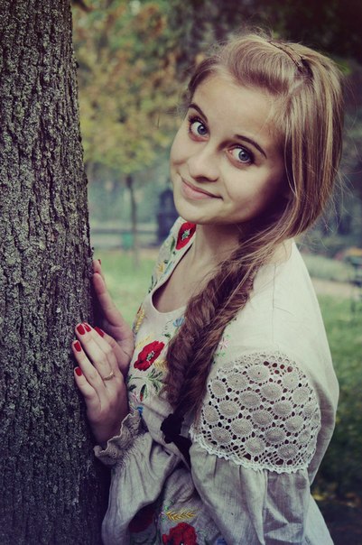 Ukrainian girl and the colors of autumn - Анастасия Краевская