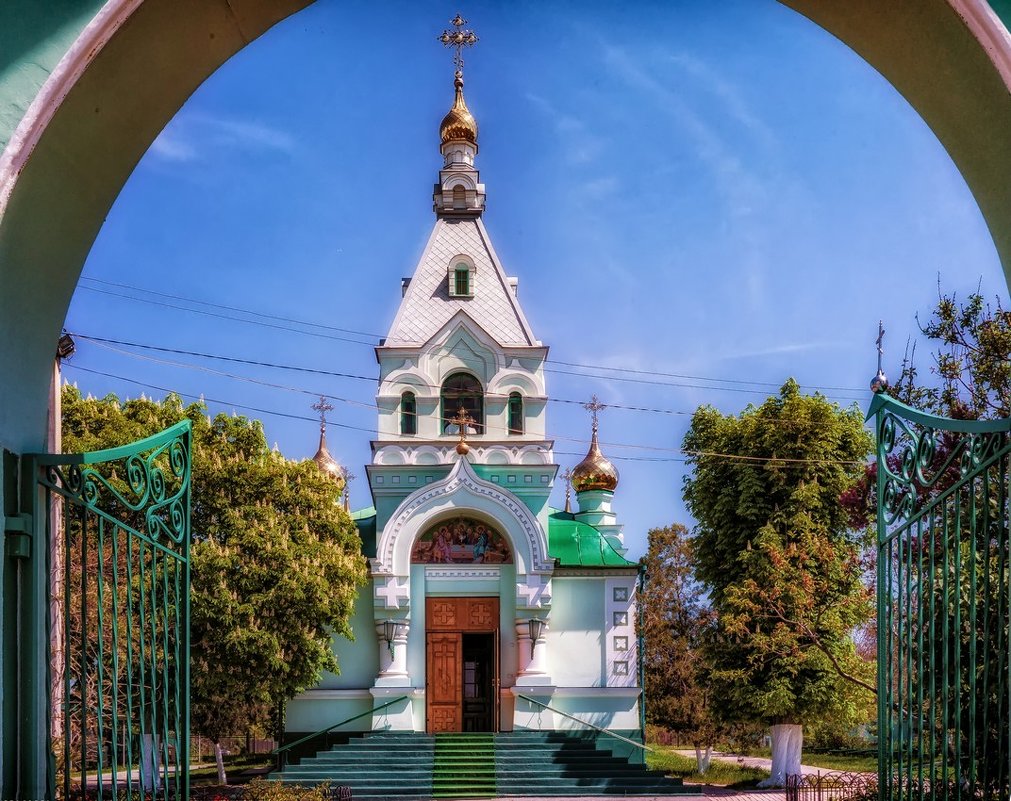 Свято-Троицкий Храм на Кривой Балке. - Вахтанг Хантадзе