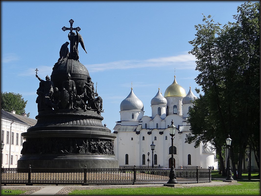 Памятник  Тысячелетия России - Вера 