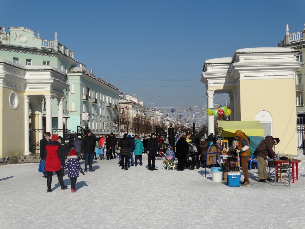 Городок 50-х - Владимир Звягин