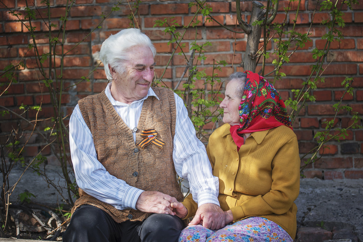 Старость не может защитить от любви, но любовь легко защитит от старости - Инна Голубицкая