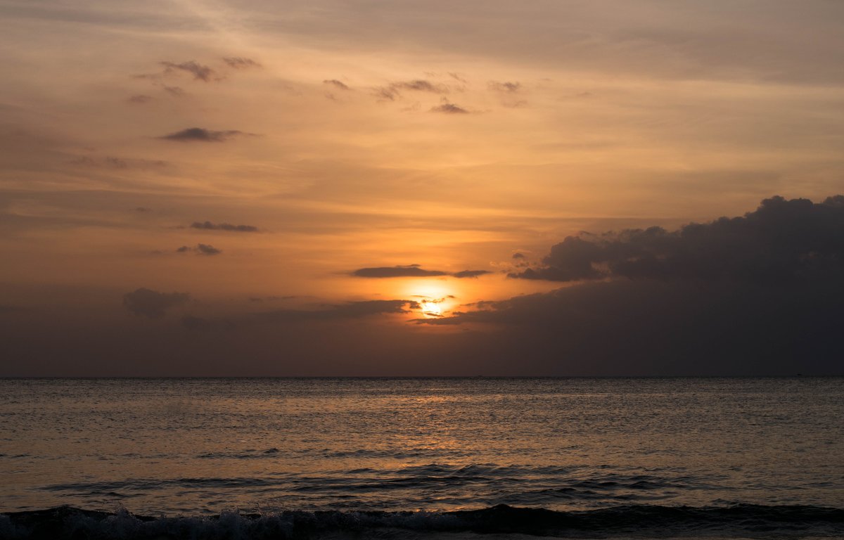 Красивый закат в Андаманском море! - Светлана 