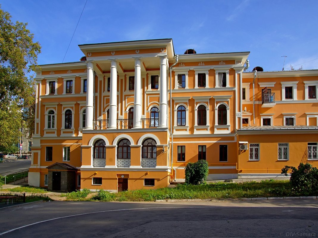 Здание Дворянского (Благородного) губернского собрания в Самаре :: Денис  Кораблёв – Социальная сеть ФотоКто