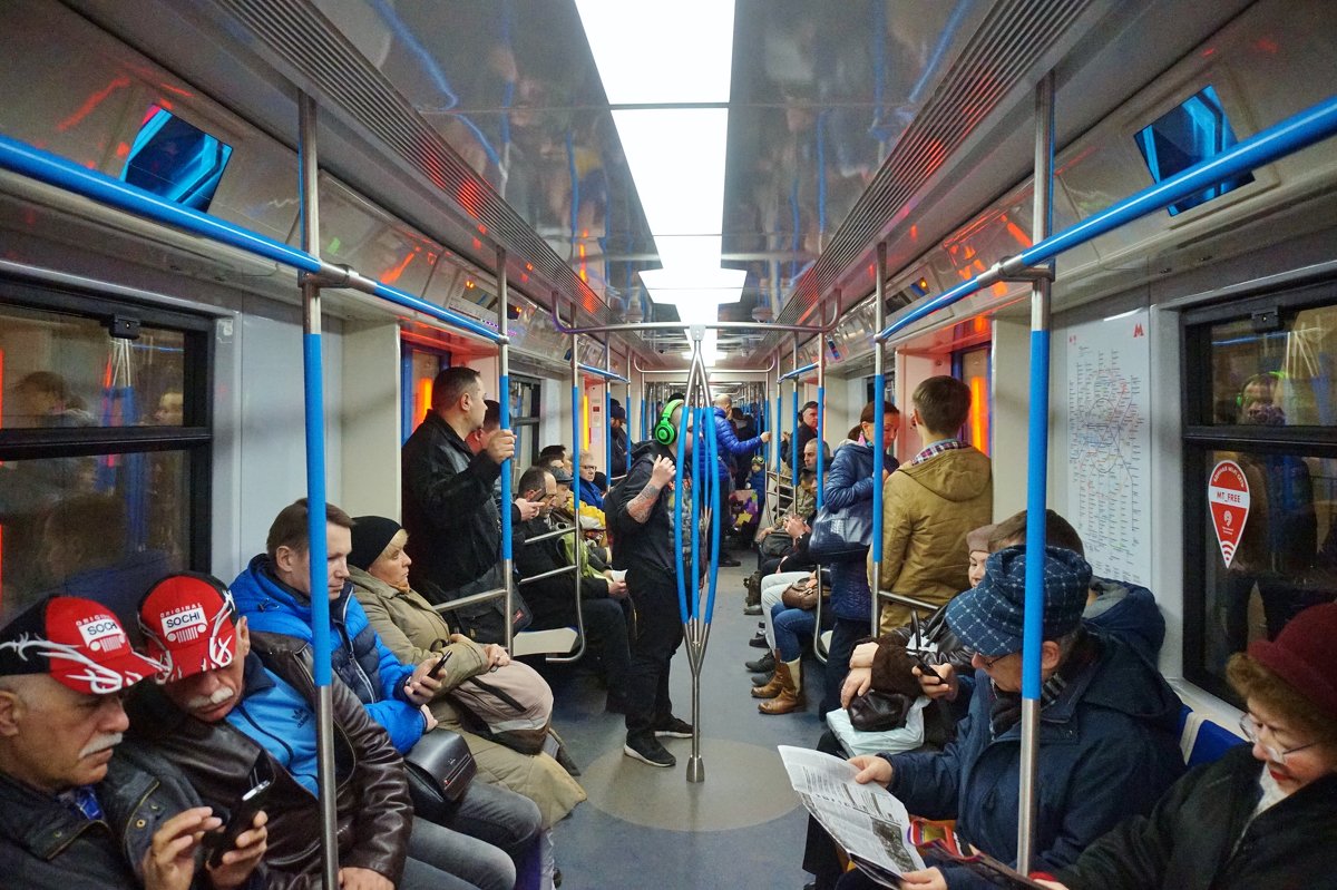 В вагоне нового поезда "Москва" - Nataly St. 