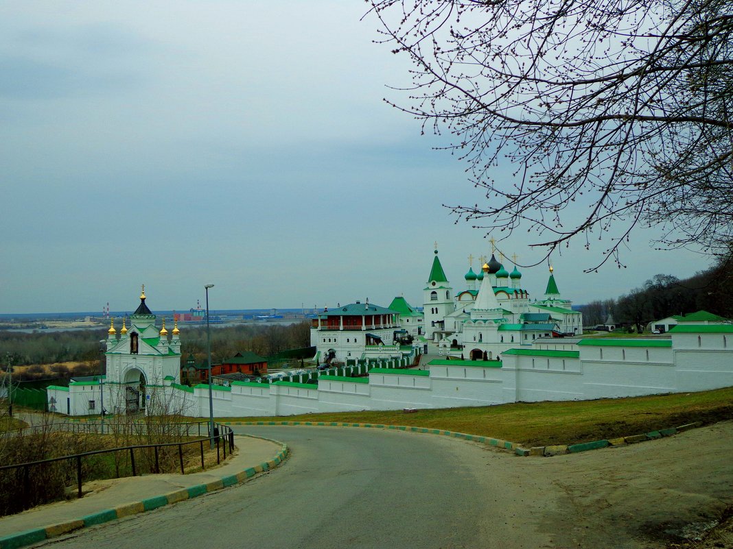Вознесенский Печерский монастырь - Наталья Сазонова