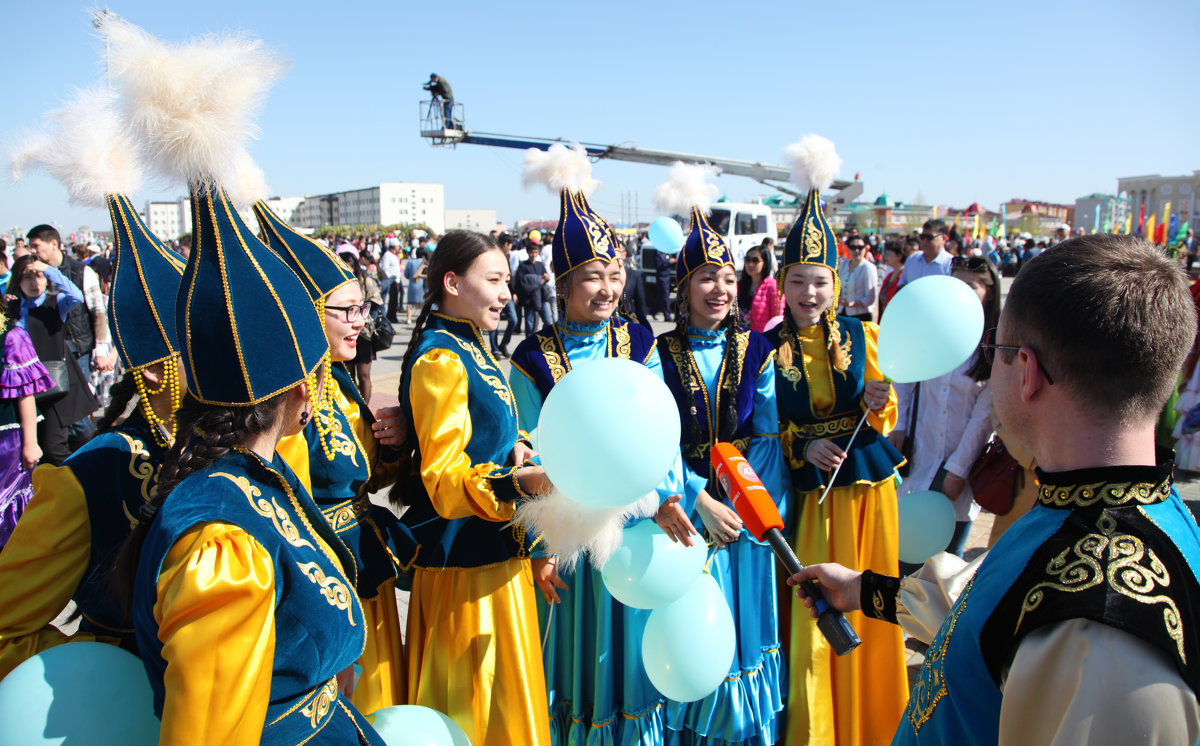 Празднование дня единства народов Казахстана - Dmitriy Predybailo