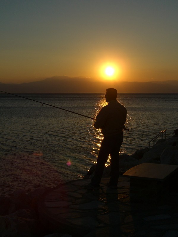 Рыбалка на закате. - Serb 