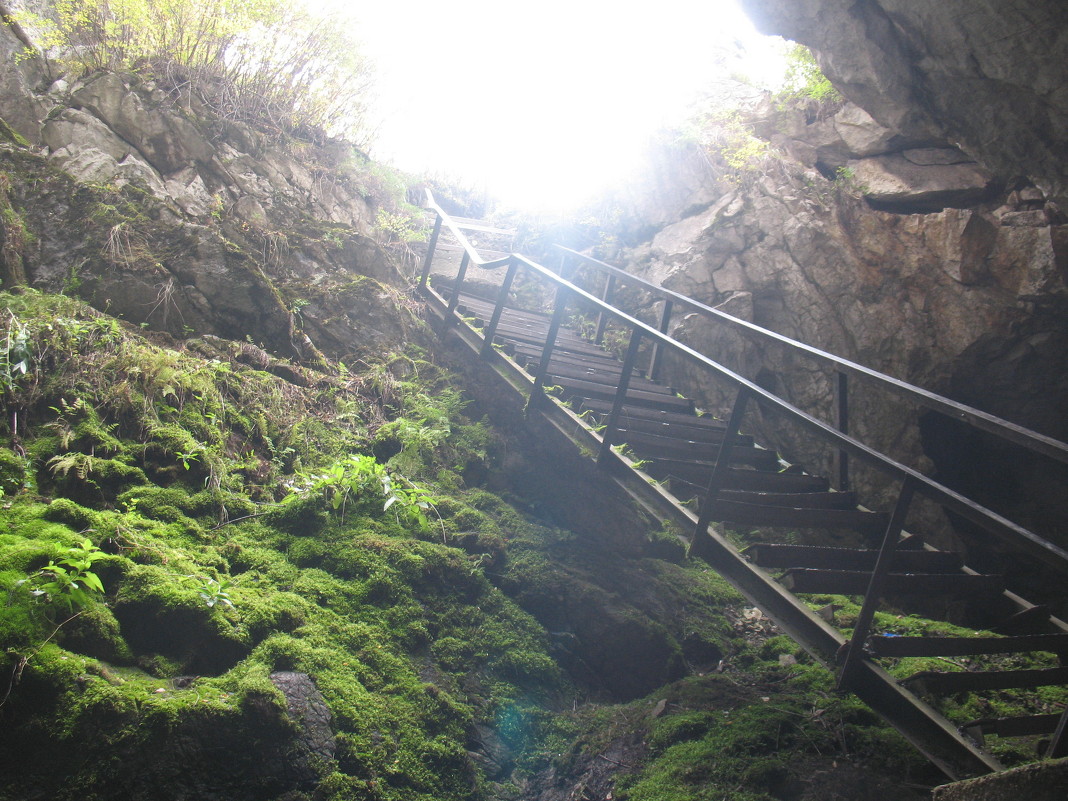 подъём вверх из пещеры - Анастасия 
