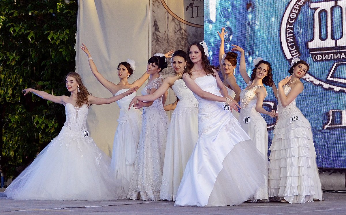 На конкурсе невест - Владимир Болдырев