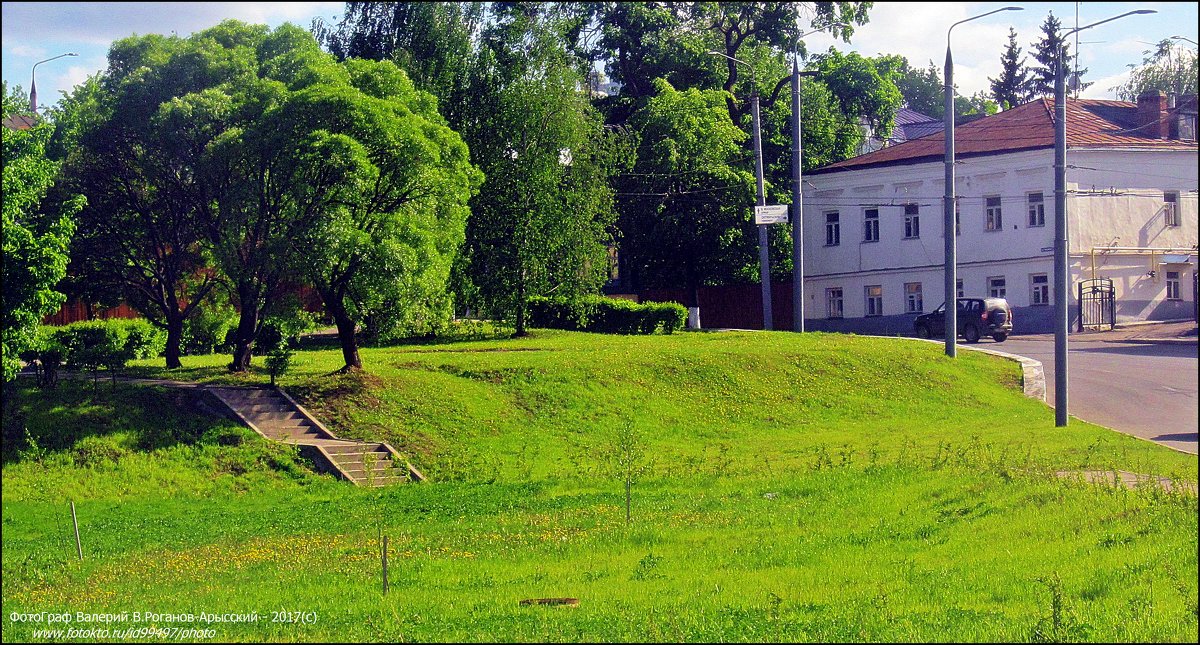 ВЛАДИМИР ПРОВИНЦИАЛЬНЫЙ - Валерий Викторович РОГАНОВ-АРЫССКИЙ