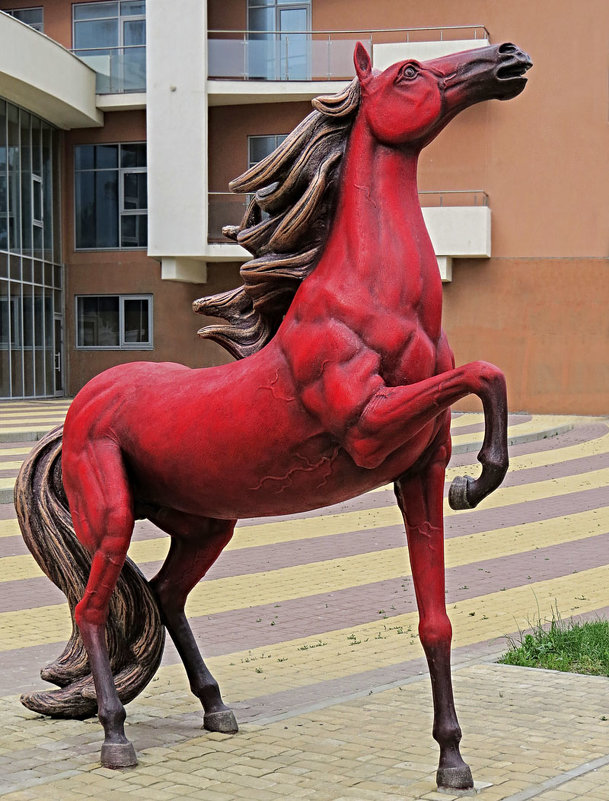 Красный конь появился - Валерий Дворников