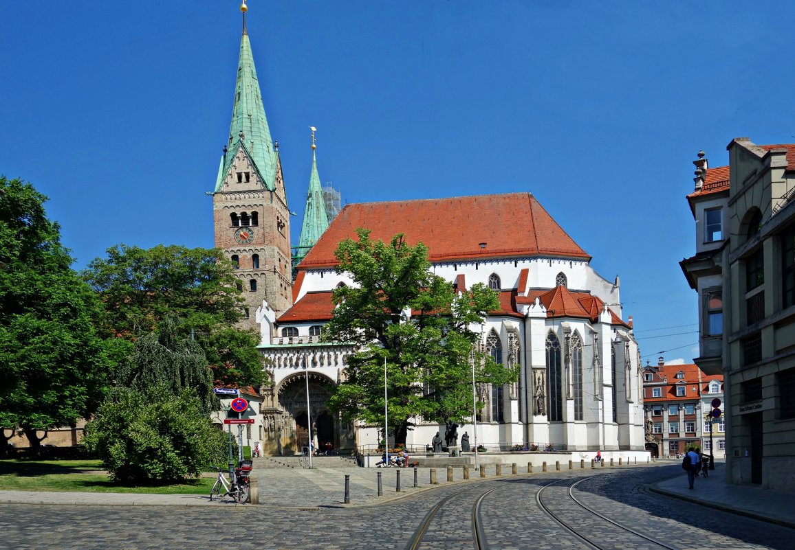 Augsburger Dom. Собор был освящён в 1065 году... - Galina Dzubina