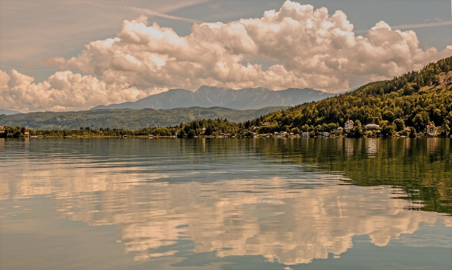 Krumpendorf am Wörthersee - You La-la