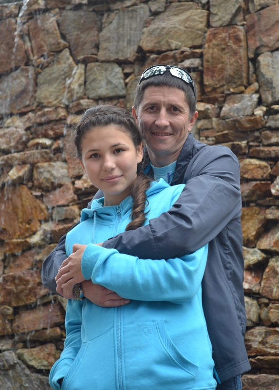 Отец и дочь - Андрей Захаров
