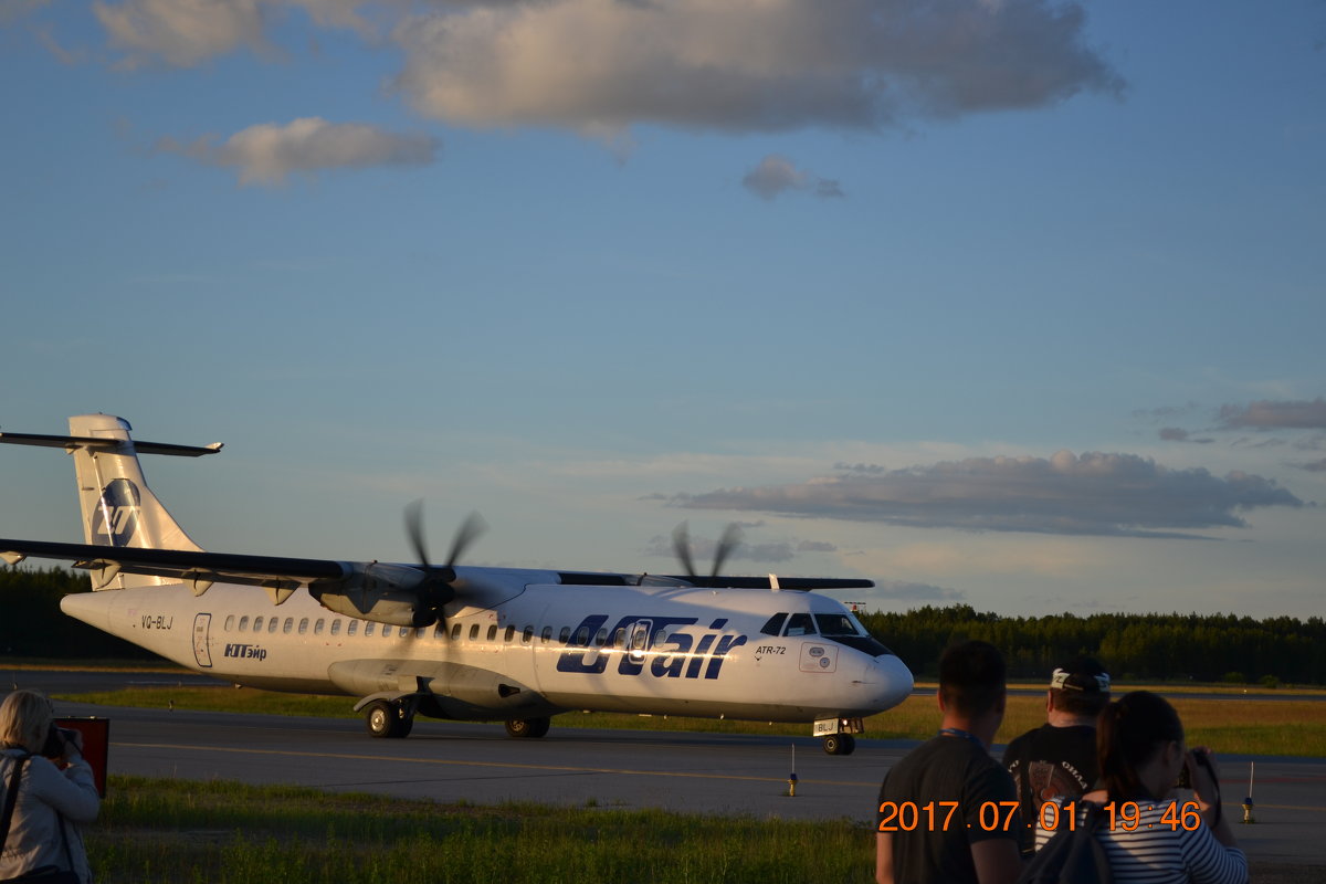 ATR72-200 UTair aviation - Евгений Пикаревский