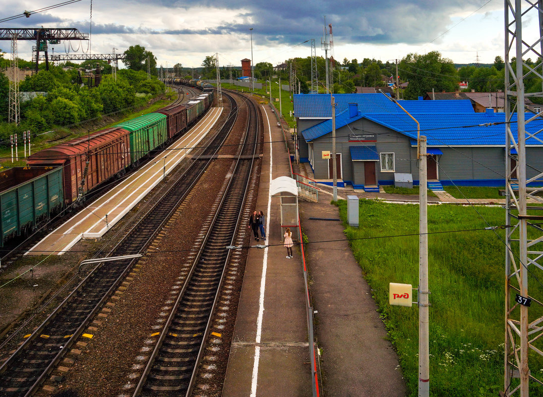 Железнодорожный вокзал - Сергей Кунаев