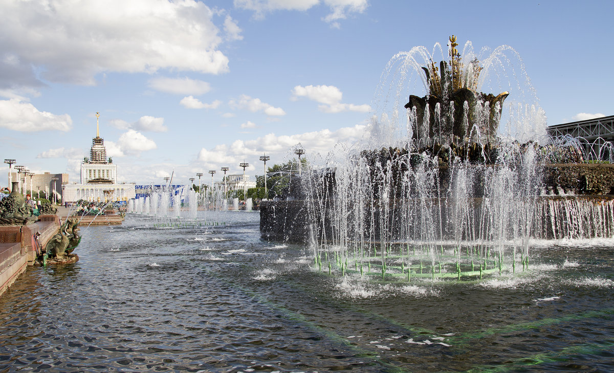 Долгожданное Солнце. Москва.ВДНХ - Слава 