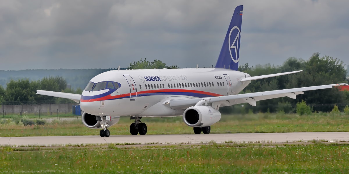 Sukhoi Superjet 100 - Алексей Михалев