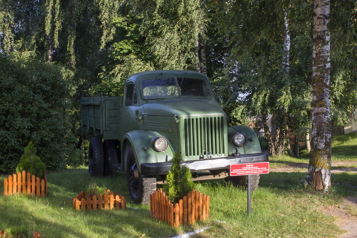 Памятник машинке ГАЗ-51 - Вера Аксёнова