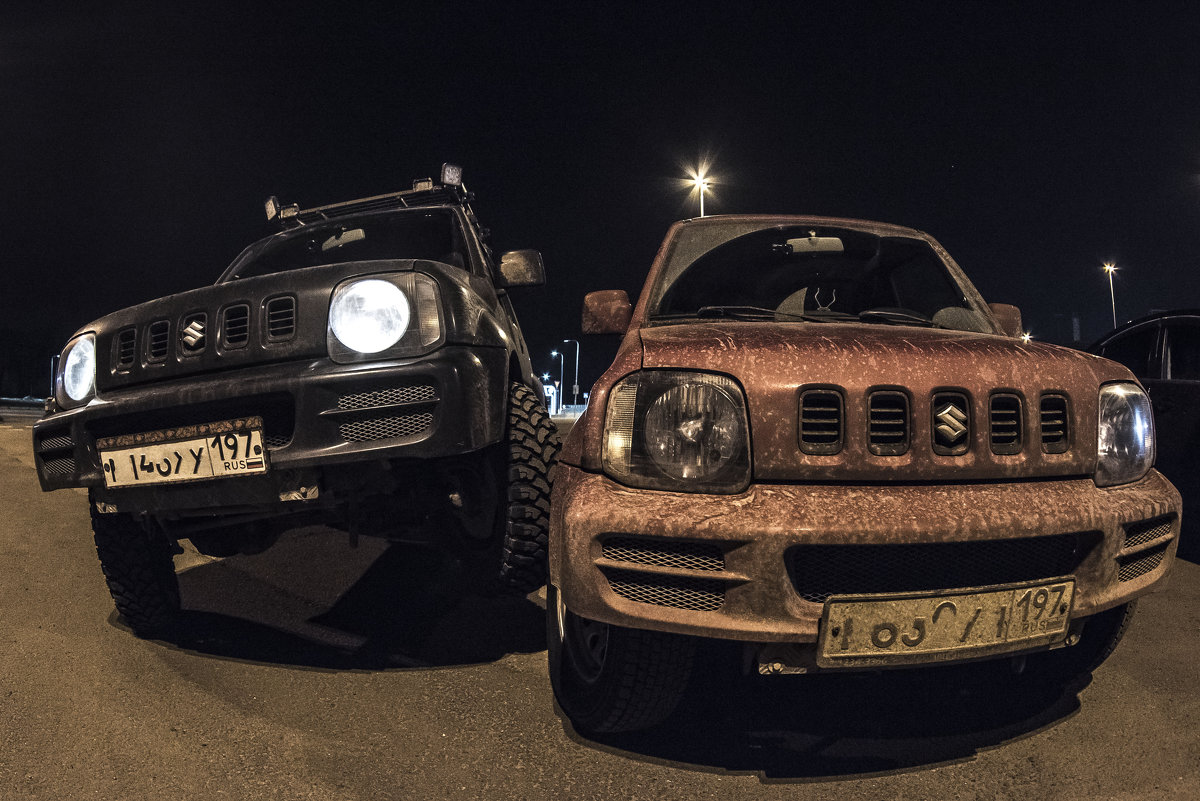 Jimny x 2 - Mikhail Kuznetsov