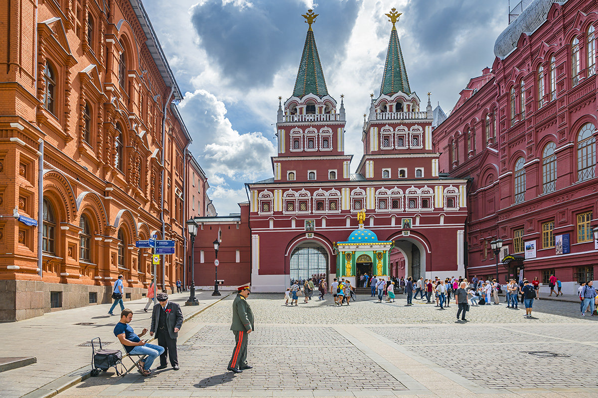 Москва, Центр. Призраки коммунизма бродят по Москве... - Игорь Герман