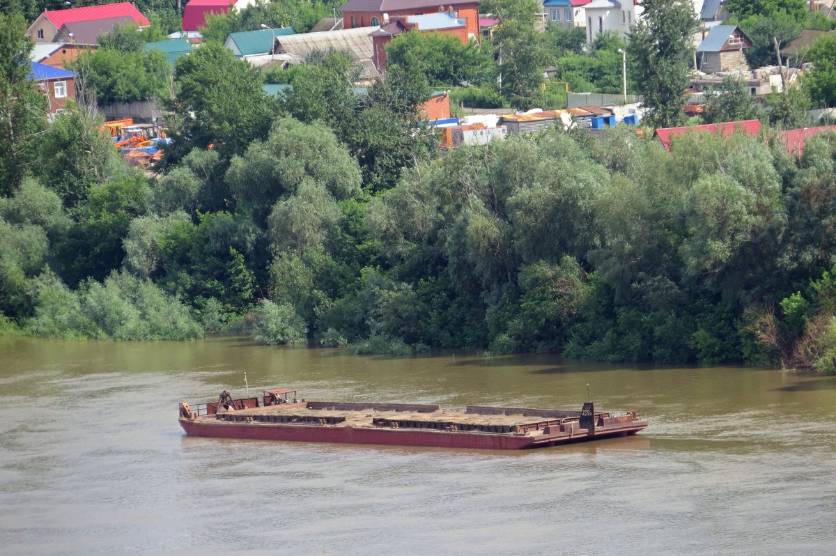 Баржа - Вера Щукина