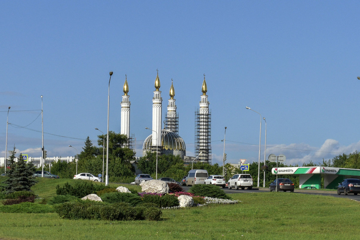 Строящаяся соборная мечеть "Ар-Рахим" в Уфе - Виктор Куприянов 