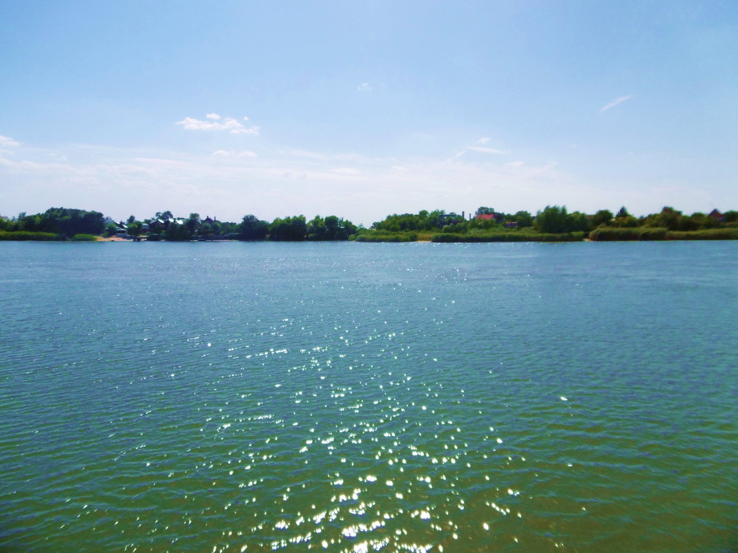 Река Дон. Солнечные блики на воде - татьяна 