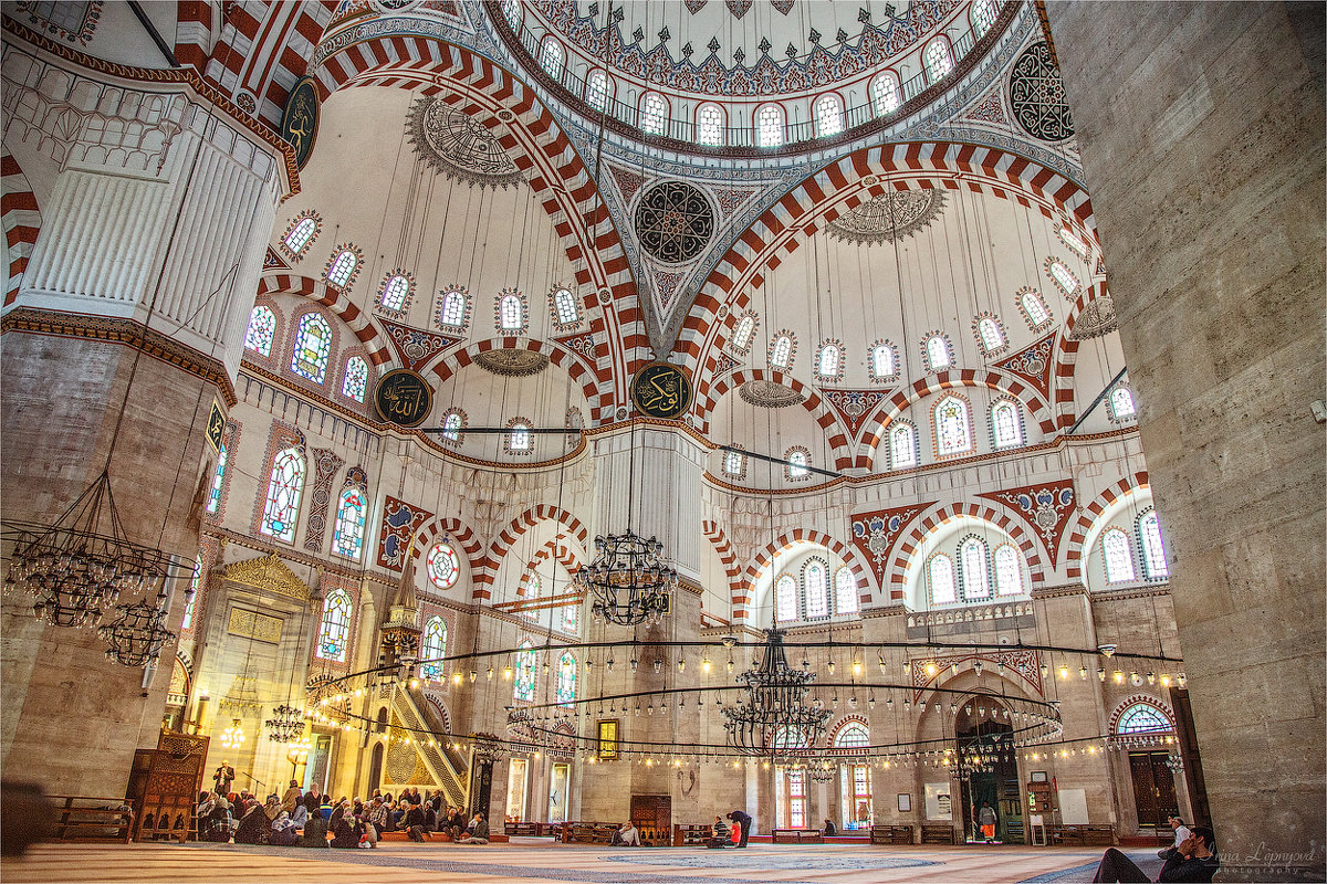 Интерьер мечети Шехзаде в Стамбуле. Архитектор Синан - Ирина Лепнёва
