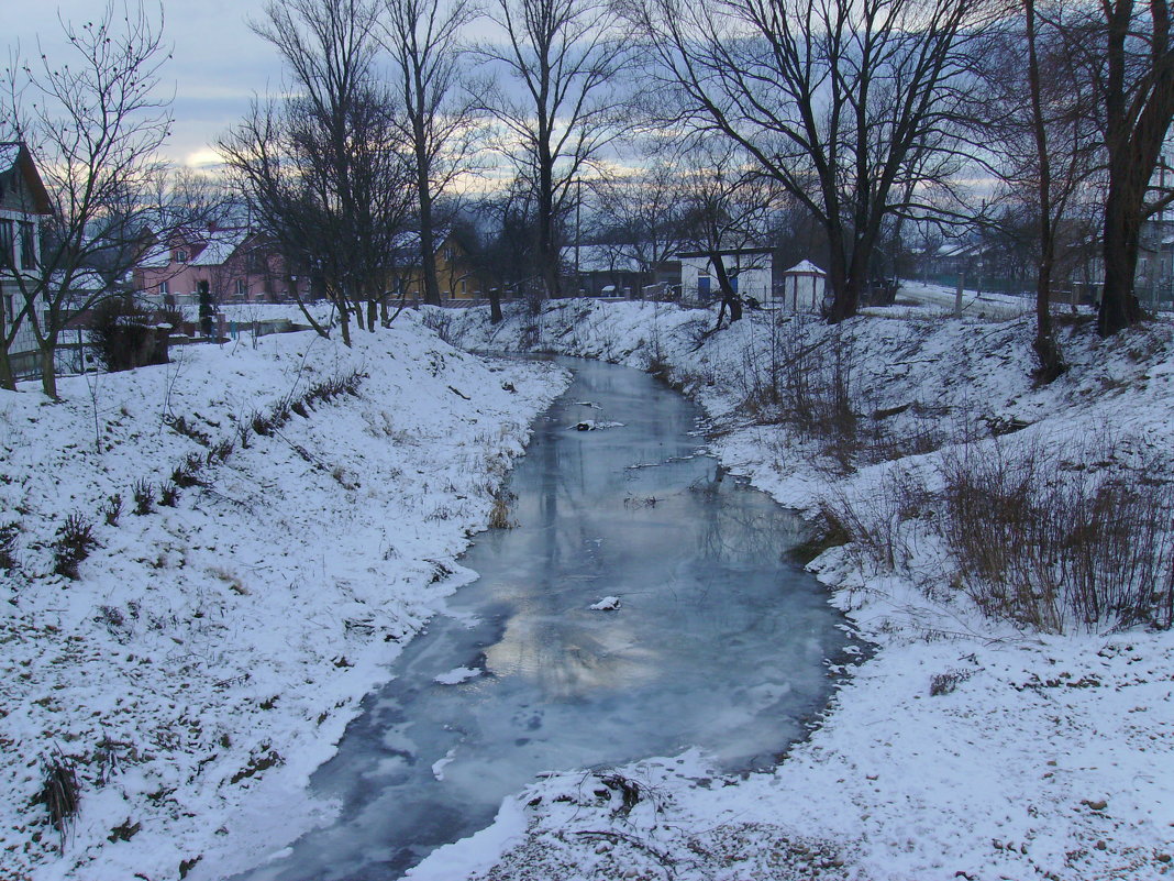 Зимняя   река   в    Надворной - Андрей  Васильевич Коляскин